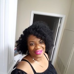 Meet your Posher, Margo